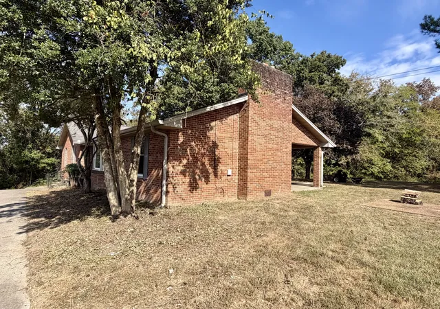 Photo 3 of Single family home for sale at 2245 Highway 12 S, Ashland City, TN 37015 | MLS# 3615057 | Listing updated on 2026-10-08