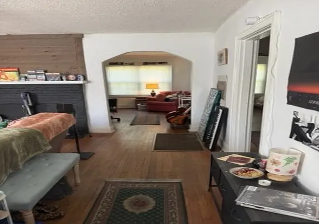 Photo 3 of Single family home for sale at 3111 Riverside Dr, Chattanooga, TN 37406 | MLS# 3603086 | Listing updated on 2026-10-03