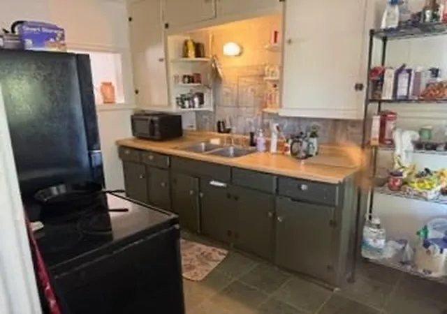 Photo 4 of Single family home for sale at 3111 Riverside Dr, Chattanooga, TN 37406 | MLS# 3603086 | Listing updated on 2026-10-03