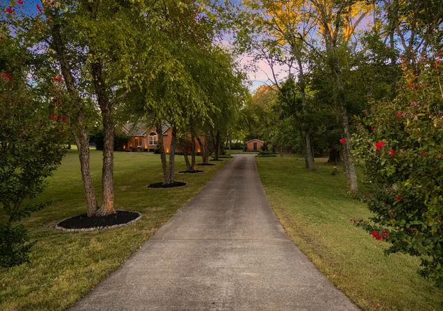 Photo 2 of Single family home for sale at 3011 Trice Pl, Lebanon, TN 37087 | MLS# 3603907 | Listing updated on 2026-10-08