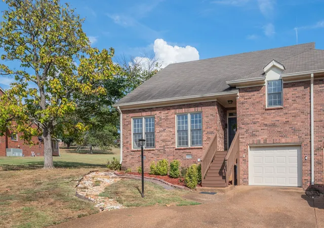 Photo 1 of Single family home for sale at 162 Deercrest Cir, Franklin, TN 37069 | MLS# 3603168 | Listing updated on 2026-10-06