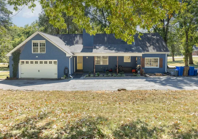 Photo 3 of Single family home for sale at 412 Moss Trl, Goodlettsville, TN 37072 | MLS# 3603543 | Listing updated on 2026-10-03