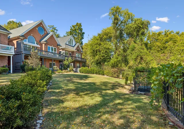 Photo 1 of Single family home for sale at 35 Lakeshore Ct, Old Hickory, TN 37138 | MLS# 3610762 | Listing updated on 2026-10-03