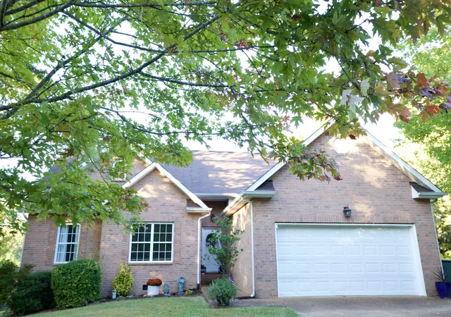 Photo 3 of Single family home for sale at 7504 Cherokee Hills Rd, Fairview, TN 37062 | MLS# 3623159 | Listing updated on 2026-10-23