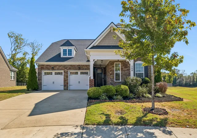 Photo 1 of Single family home for sale at 208 Campbell Cir, Mount Juliet, TN 37122 | MLS# 3615578 | Listing updated on 2026-10-09