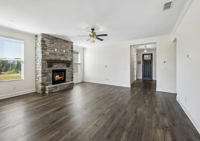 Photo 4 of Single family home for sale at 208 Campbell Cir, Mount Juliet, TN 37122 | MLS# 3615578 | Listing updated on 2026-10-09