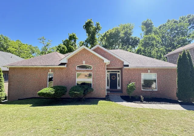 Single family home for sale at 7145 Forrest Oaks Dr, Nashville, TN 37221 | MLS# 3611874
