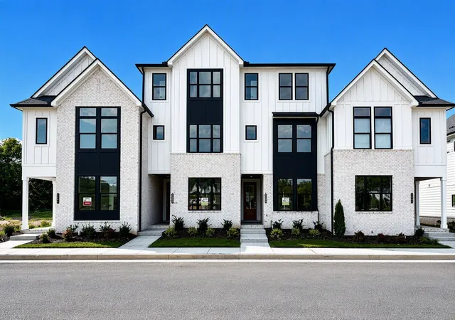 Townhouse for sale at 2104 Conductor Ln, Thompsons Station, TN 37179 | MLS# 3604056