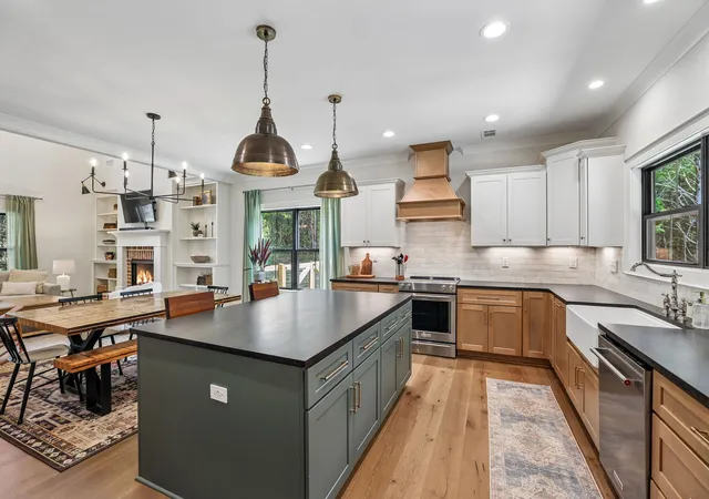 Photo 3 of Single family home for sale at 3890 Poplar Hl Rd, Watertown, TN 37184 | MLS# 3609977 | Listing updated on 2026-10-07