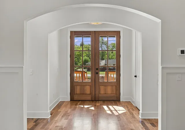 Photo 4 of Single family home for sale at 1132 Bellshire Dr, Nashville, TN 37207 | MLS# 3622118 | Listing updated on 2026-10-22