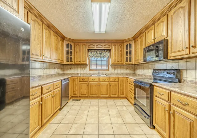 Photo 3 of Single family home for sale at 160 Dove Dr, Savannah, TN 38372 | MLS# 3603171 | Listing updated on 2026-09-30