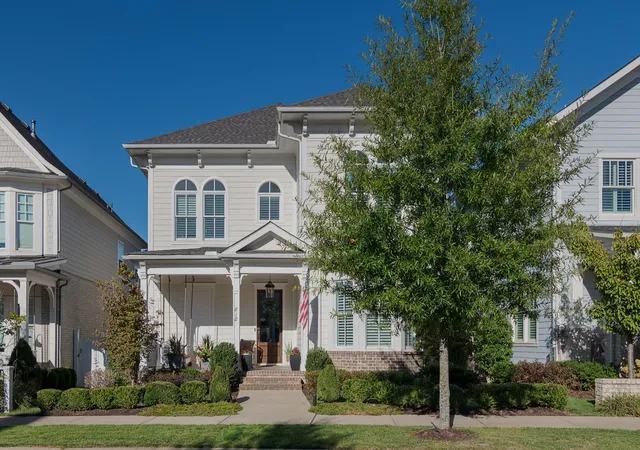 Photo 2 of Single family home for sale at 818 Jasper Ave, Franklin, TN 37064 | MLS# 3603568 | Listing updated on 2026-10-10