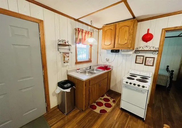 Photo 2 of Single family home for sale at 228 Bf Terry Cir, Savannah, TN 38372 | MLS# 3603180 | Listing updated on 2026-09-30