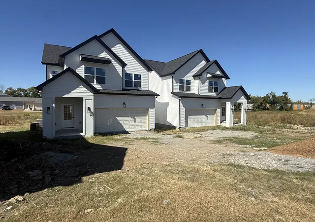 Photo 1 of Single family home for sale at 1832 Stable Ct, Madison, TN 37115 | MLS# 3603211 | Listing updated on 2026-10-18