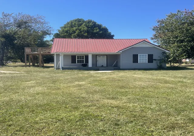Photo 1 of Single family home for sale at 1532 Rbs Rd, Lafayette, TN 37083 | MLS# 3603203 | Listing updated on 2026-10-06