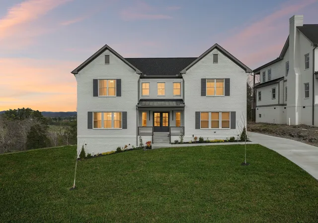 Photo 2 of Single family home for sale at 1007 Tiane Trl, Gallatin, TN 37066 | MLS# 3611437 | Listing updated on 2026-10-04