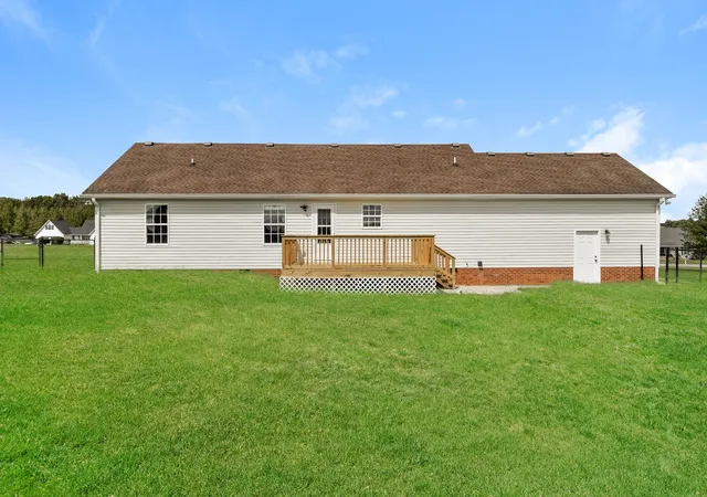Photo 4 of Single family home for sale at 340 Green Grass Way, Manchester, TN 37355 | MLS# 3603205 | Listing updated on 2026-09-30