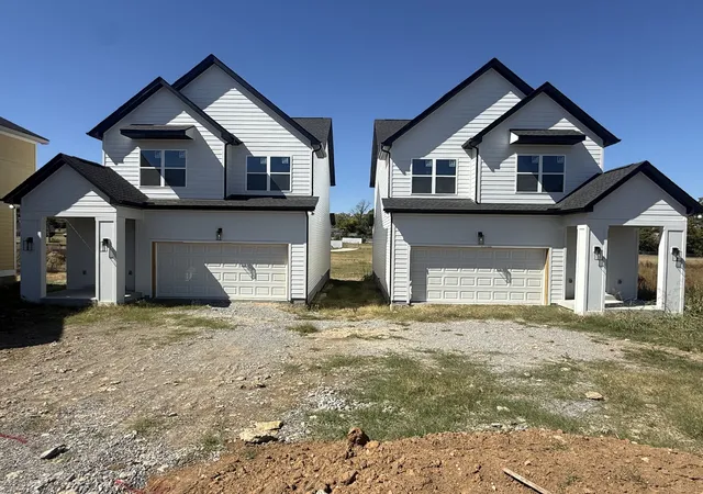 Photo 3 of Single family home for sale at 1828 Stable Ct, Madison, TN 37115 | MLS# 3603214 | Listing updated on 2026-10-15