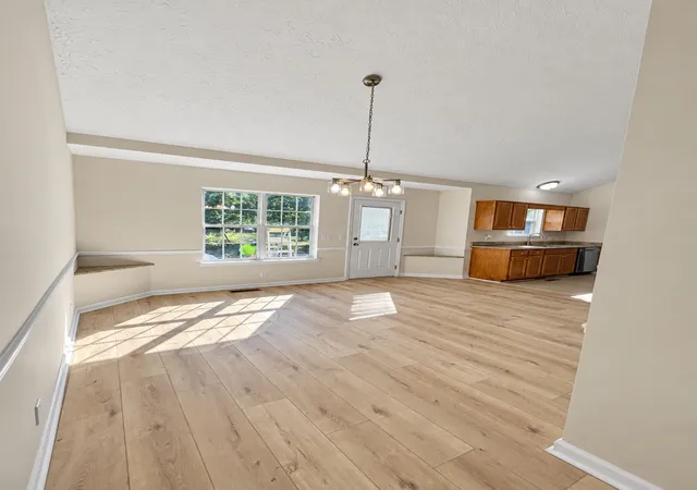 Photo 3 of Single family home for sale at 110 Woodcrest Pt, Portland, TN 37148 | MLS# 3609888 | Listing updated on 2026-10-03