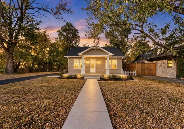 Photo 2 of Single family home for sale at 218 Antioch Pike, Nashville, TN 37211 | MLS# 3603349 | Listing updated on 2026-10-08
