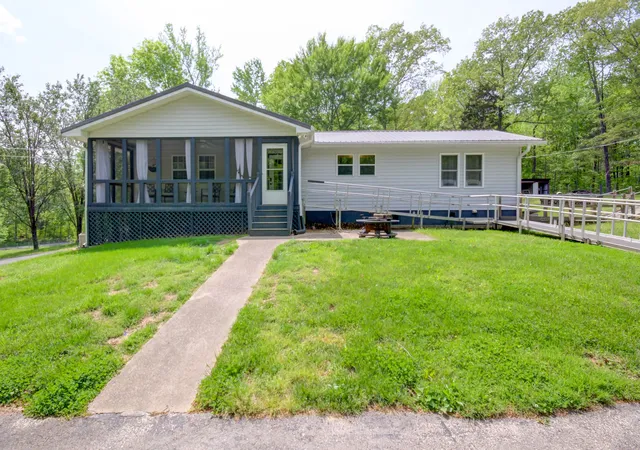Photo 3 of Single family home for sale at 166 Upper Standing Rock Rd, Dover, TN 37058 | MLS# 3603488 | Listing updated on 2026-10-01