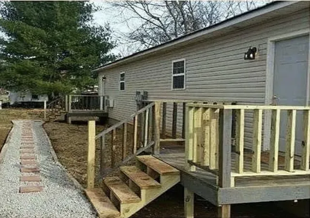 Photo 1 of Multi family home for sale at 111 Creamery St, Mc Minnville, TN 37110 | MLS# 3609822 | Listing updated on 2026-10-01