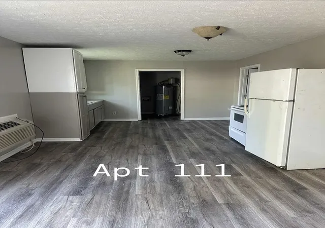 Photo 3 of Multi family home for sale at 111 Creamery St, Mc Minnville, TN 37110 | MLS# 3609822 | Listing updated on 2026-10-01