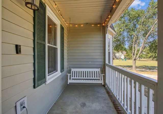 Photo 4 of Single family home for sale at 1156 Weaver Farm Ln, Spring Hill, TN 37174 | MLS# 3609937 | Listing updated on 2026-10-20