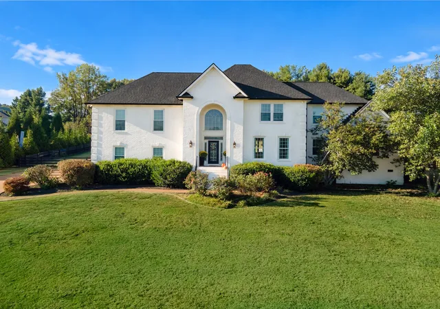 Photo 1 of Single family home for sale at 4408 Savage Pointe Dr, Franklin, TN 37064 | MLS# 3611681 | Listing updated on 2026-10-10