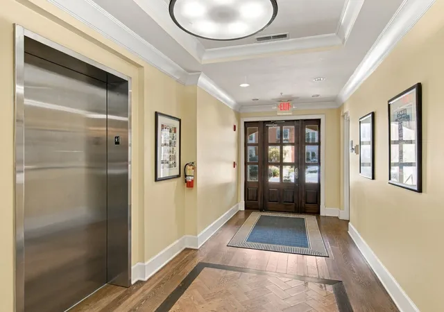 Photo 4 of Single family home for sale at 3210 W End Cir #102, Nashville, TN 37203 | MLS# 3603840 | Listing updated on 2026-10-05