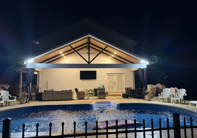 Photo 3 of Single family home for sale at 814 Kings Hills Blvd, Pigeon Forge, TN 37863 | MLS# 3610252 | Listing updated on 2026-10-02