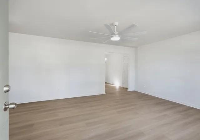 Photo 4 of Single family home for sale at 2815 Kedzie Dr, Murfreesboro, TN 37130 | MLS# 3603405 | Listing updated on 2026-10-15