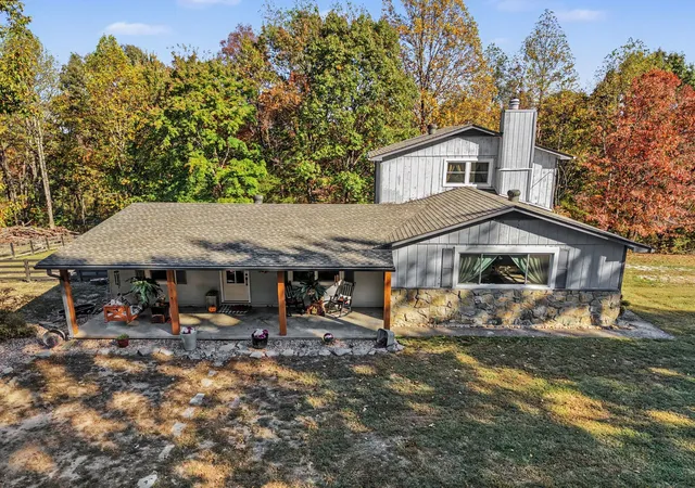 Photo 1 of Single family home for sale at 1101 Bryant Perry Rd, Bethpage, TN 37022 | MLS# 3620466 | Listing updated on 2026-10-29