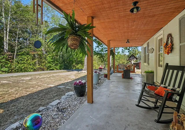 Photo 3 of Single family home for sale at 1101 Bryant Perry Rd, Bethpage, TN 37022 | MLS# 3620466 | Listing updated on 2026-10-29