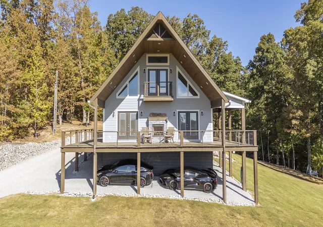 Photo 1 of Single family home for sale at 121 Persimmon Ln, Lexington, TN 38351 | MLS# 3603395 | Listing updated on 2026-10-01