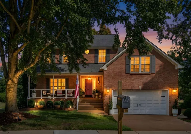 Photo 2 of Single family home for sale at 2112 Tonya Ct, Franklin, TN 37064 | MLS# 3603637 | Listing updated on 2026-10-23