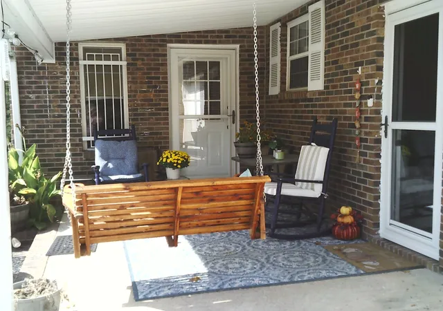 Photo 3 of Single family home for sale at 104 Tobaccoport Dock Rd, Bumpus Mills, TN 37028 | MLS# 3610142 | Listing updated on 2026-10-07