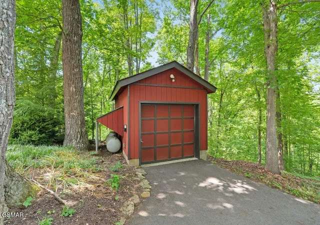 Photo 3 of Single family home for sale at 804 S Shiloh Rd, Seymour, TN 37865 | MLS# 3603891 | Listing updated on 2026-10-01