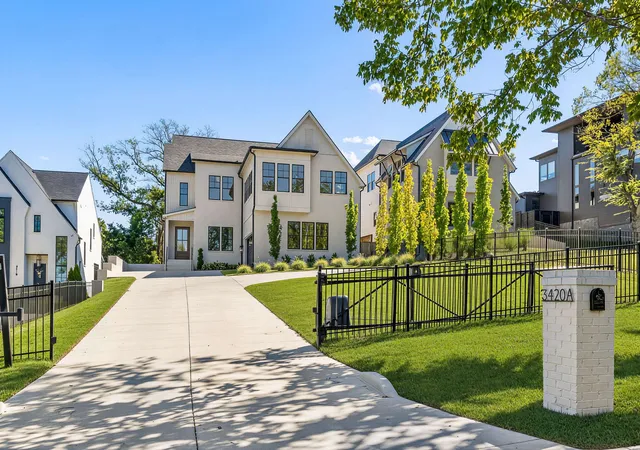 Photo 1 of Single family home for sale at 3420a Golf Clb Ln, Nashville, TN 37215 | MLS# 3604044 | Listing updated on 2026-10-26