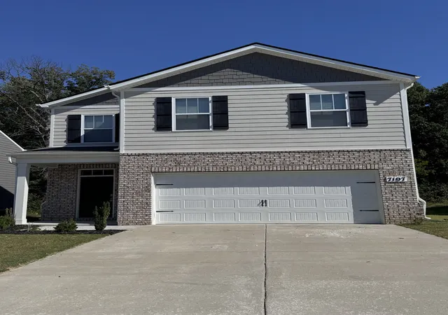 Photo 2 of Single family home for sale at 7107 Scotlyn Way, White House, TN 37188 | MLS# 3610335 | Listing updated on 2026-10-03