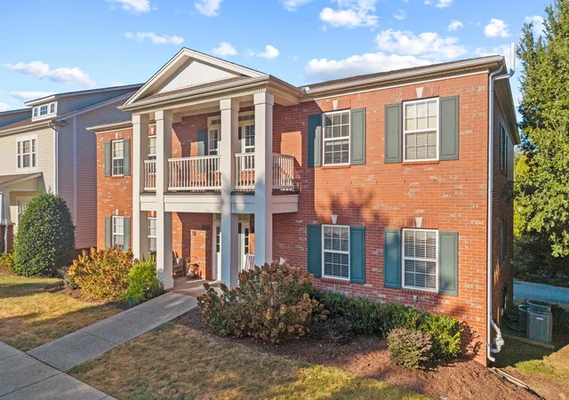 Condo for sale at 1225 Park Run Dr, Franklin, TN 37067 | MLS# 3610580