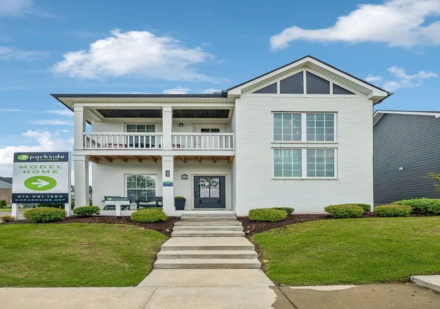 Photo 2 of Single family home for sale at 233 Champaign Pvt Dr, Hendersonville, TN 37075 | MLS# 3603819 | Listing updated on 2026-10-01