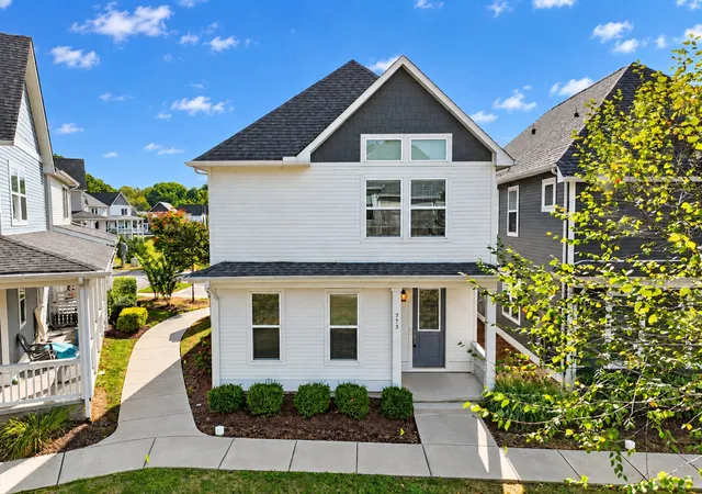 Single family home for sale at 773 Ml Crk Meadow Dr, Nashville, TN 37214 | MLS# 3611067