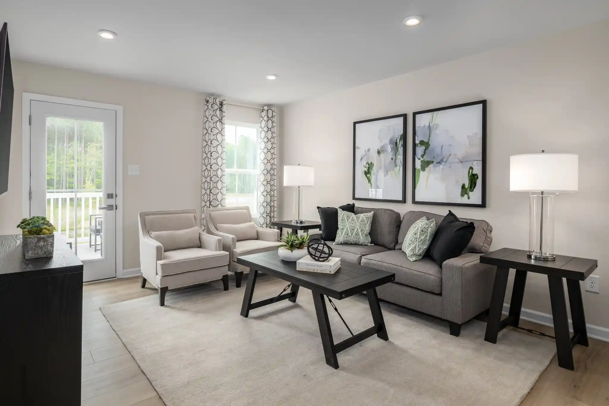 Listing Photo 1 - Condo for sale in 324 Byrum Dr located at 324 Byrum Dr, White House, TN 37188 - Unit #201