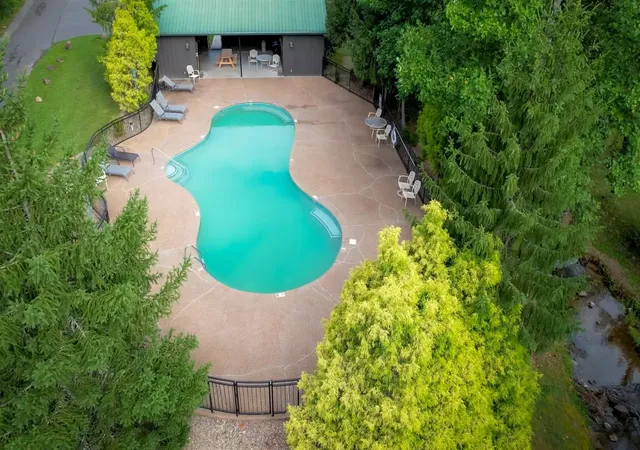 Photo 3 of Single family home for sale at 2760 Cedar Fls Way, Sevierville, TN 37862 | MLS# 3603495 | Listing updated on 2026-10-07