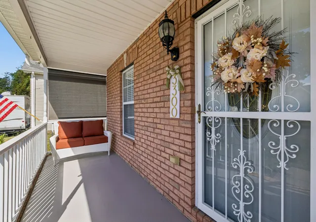 Photo 3 of Single family home for sale at 3300 Sunny Slope Dr, Clarksville, TN 37043 | MLS# 3603513 | Listing updated on 2026-10-08