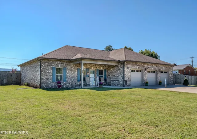 Photo 2 of Single family home for sale at 509 Carpenter Dr, Seymour, TN 37865 | MLS# 3603497 | Listing updated on 2026-10-02