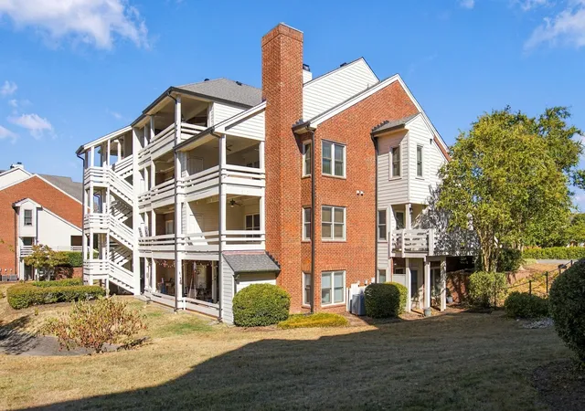 Photo 2 of Condo for sale at 223 Boxmere Pl, Nashville, TN 37215 | MLS# 3603663 | Listing updated on 2026-10-01