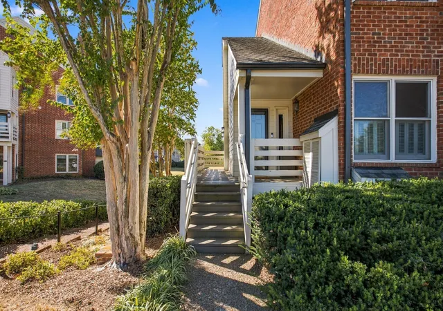 Photo 3 of Condo for sale at 223 Boxmere Pl, Nashville, TN 37215 | MLS# 3603663 | Listing updated on 2026-10-01