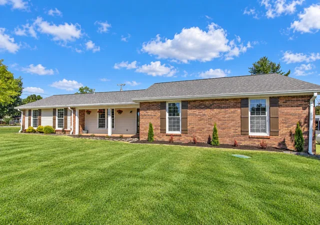 Photo 2 of Single family home for sale at 7542 Bethel Rd, Goodlettsville, TN 37072 | MLS# 3610199 | Listing updated on 2026-10-04